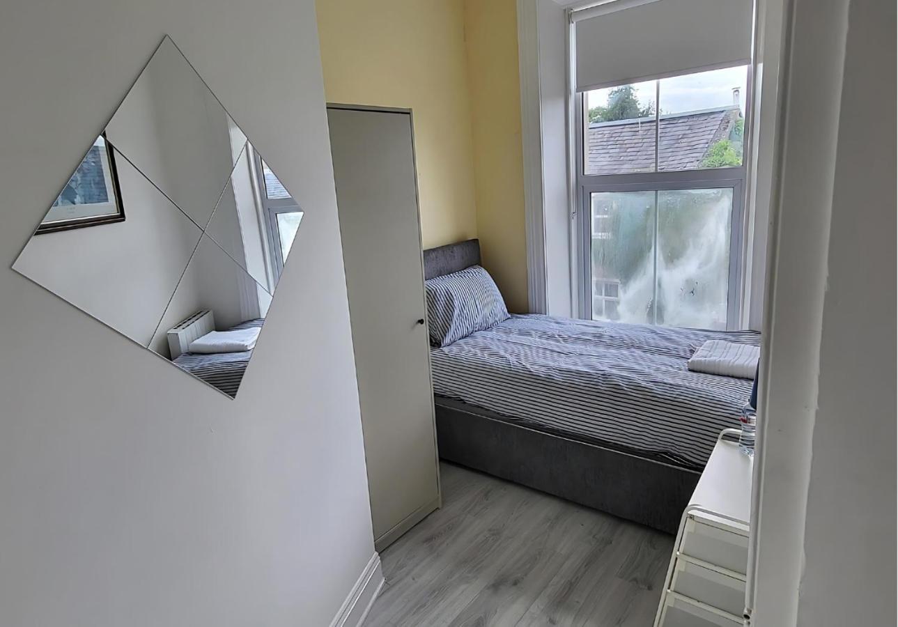 Naas Town - Budget Double Bedrooms Exteriör bild